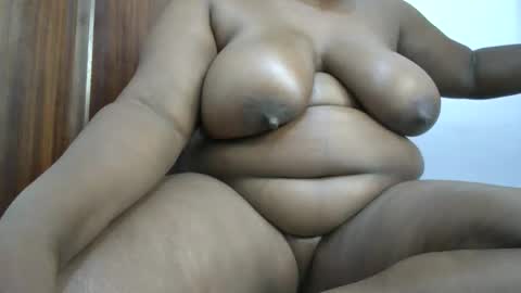 snowbell91 online show from November 3, 9:10 am