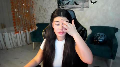 snowingwinter online show from October 26, 7:13 pm