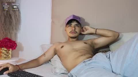 Snow online show from November 4, 1:12 pm