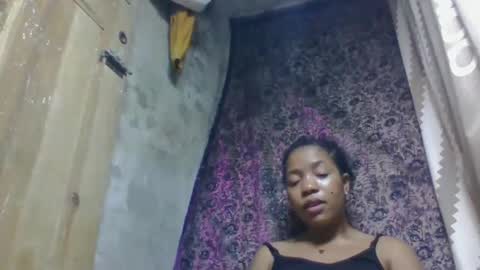 Snapshot of soamanaperina chatting on October 18, 6:50 am soamanaperina online show from October 18, 6:50 am