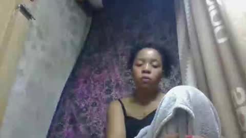 Snapshot of soamanaperina chatting on October 21, 6:40 am soamanaperina online show from October 21, 6:40 am