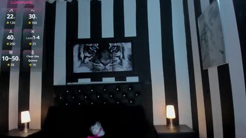 leidy online show from October 9, 5:02 am