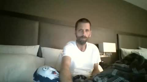 sockguy420 online show from March 11, 2:47 am