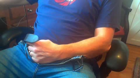 socksandasmile69 online show from December 14, 5:19 pm