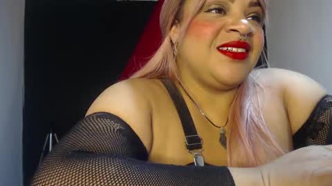 Soee Rous online show from June 9, 11:37 pm