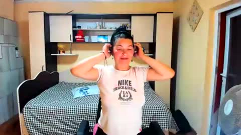 Soffy online show from July 7, 5:09 am