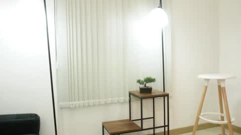 sofhia cruz online show from December 16, 12:07 am