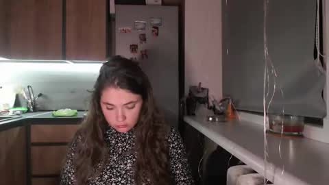 Sofi online show from February 3, 8:46 pm