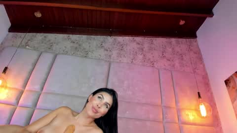 Sofi online show from January 10, 5:51 pm