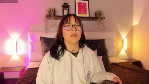 sofi_sp online show from April 13, 11:36 am