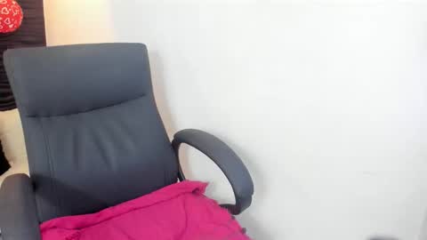 Skarlett online show from February 26, 1:36 pm