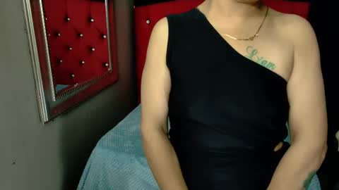 Snapshot of sofia_delrio chatting on October 10, 12:00 pm Miss Sofi online show from October 10, 12:00 pm