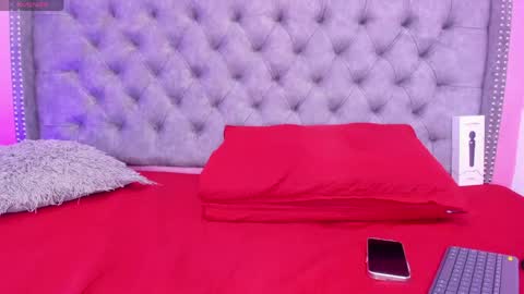 SOFIA online show from April 15, 7:34 am