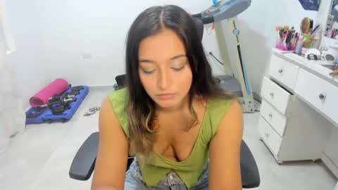 sofia_new online show from October 18, 3:38 pm