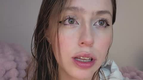 Snapshot of sofia_palacios_ chatting on October 22, 3:53 am online show from October 22, 3:53 am