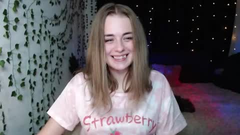 sofia_rosemary online show from September 9, 5:57 pm