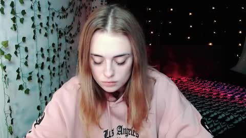sofia_rosemary online show from October 12, 5:59 pm