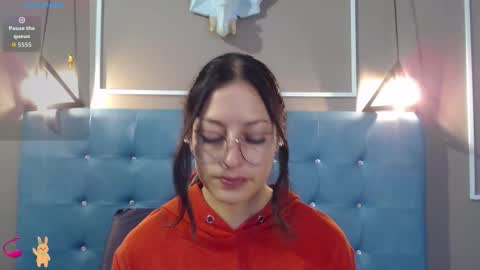 Sofa online show from November 14, 11:34 am