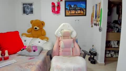 Sofi Galvis online show from September 23, 1:32 am