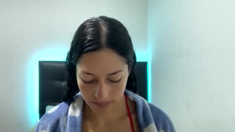 Sofi online show from April 4, 11:50 am