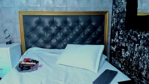 Snapshot of sofierosse_ chatting on January 27, 5:04 pm Sofie Rosee online show from January 27, 5:04 pm