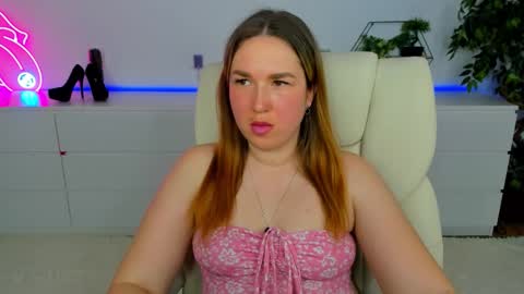 sofii_darling online show from March 4, 5:54 pm