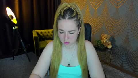 sofii_darling online show from April 12, 4:44 pm