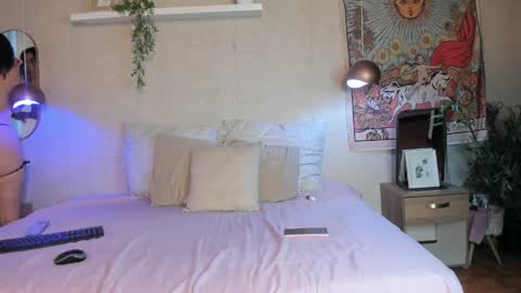 sofii_wild online show from May 22, 12:34 pm