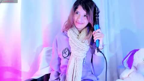 sofiia cute  online show from March 21, 3:34 am