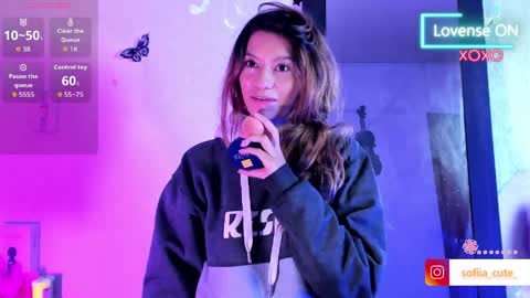 sofiia cute  online show from April 9, 5:22 am