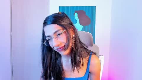 Sofi online show from April 23, 4:30 pm