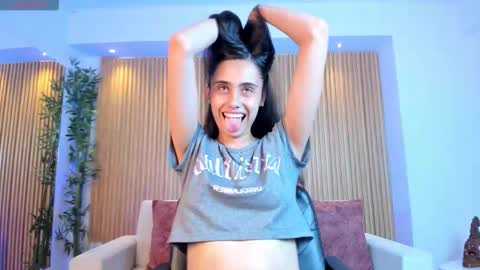 Sofiia  Everyday From 1400 to 2200 Col Time online show from December 1, 6:06 pm