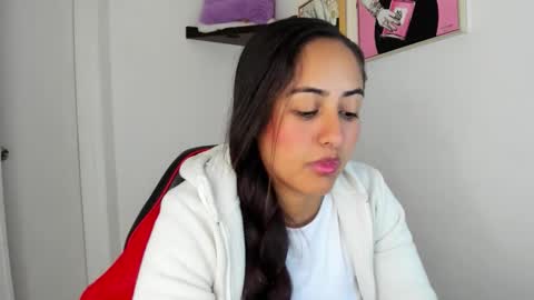 sofiia rodriguez online show from October 3, 12:57 pm