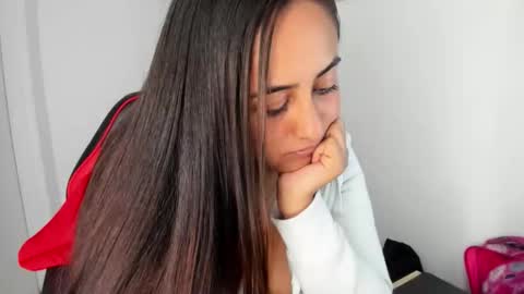 sofiia rodriguez online show from October 17, 7:29 pm