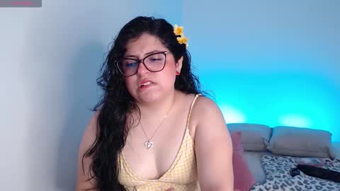 Lau  online show from January 10, 8:47 pm