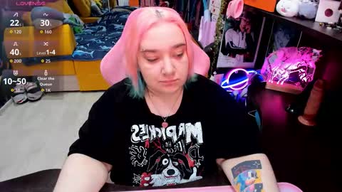 Sofie online show from March 11, 3:42 am