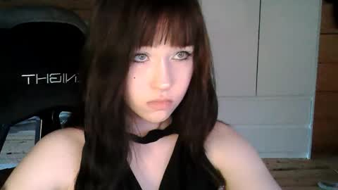 Eva online show from May 31, 5:22 pm