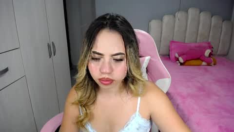 Fran online show from April 10, 3:12 am