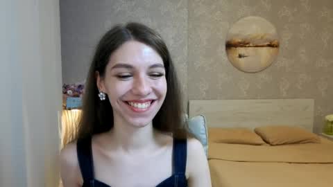 Kelly online show from April 22, 4:25 pm