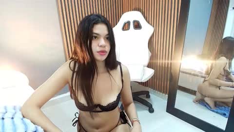 sofy west online show from September 28, 12:41 am