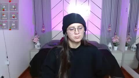 Sofy online show from August 6, 12:58 pm