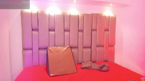  SOL  online show from February 10, 12:52 pm