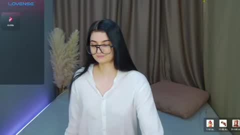 Sonya online show from April 30, 12:04 am