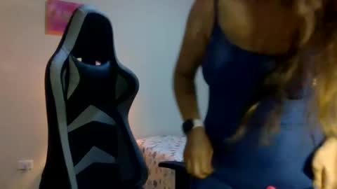 SOLECITO  online show from July 13, 2:04 am