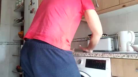 solo4u2 online show from April 6, 9:54 am