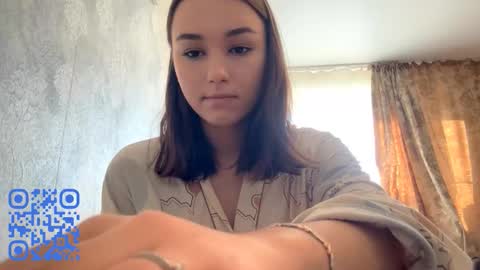 Hello My name is Jane  im new model here and little but shy but curious. online show from October 30, 7:09 am