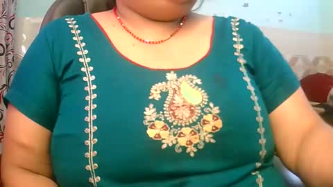 soni88888 online show from March 16, 5:44 am