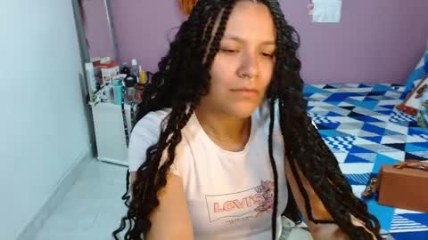 soniafuckboobs online show from December 27, 2:43 pm