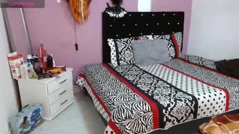 soniafuckboobs online show from January 16, 2:41 pm