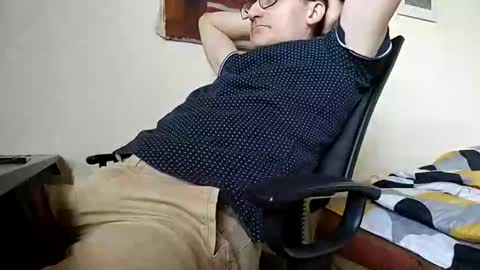 sonicegay online show from February 20, 10:06 am